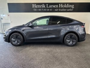 2025 Tesla Model Y Premium Long Range Dual Motor AWD