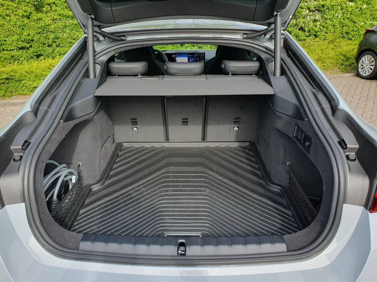 2023 BMW i4 M50 xDrive 544HP 83kWh M-Sport - Individual - Image 10