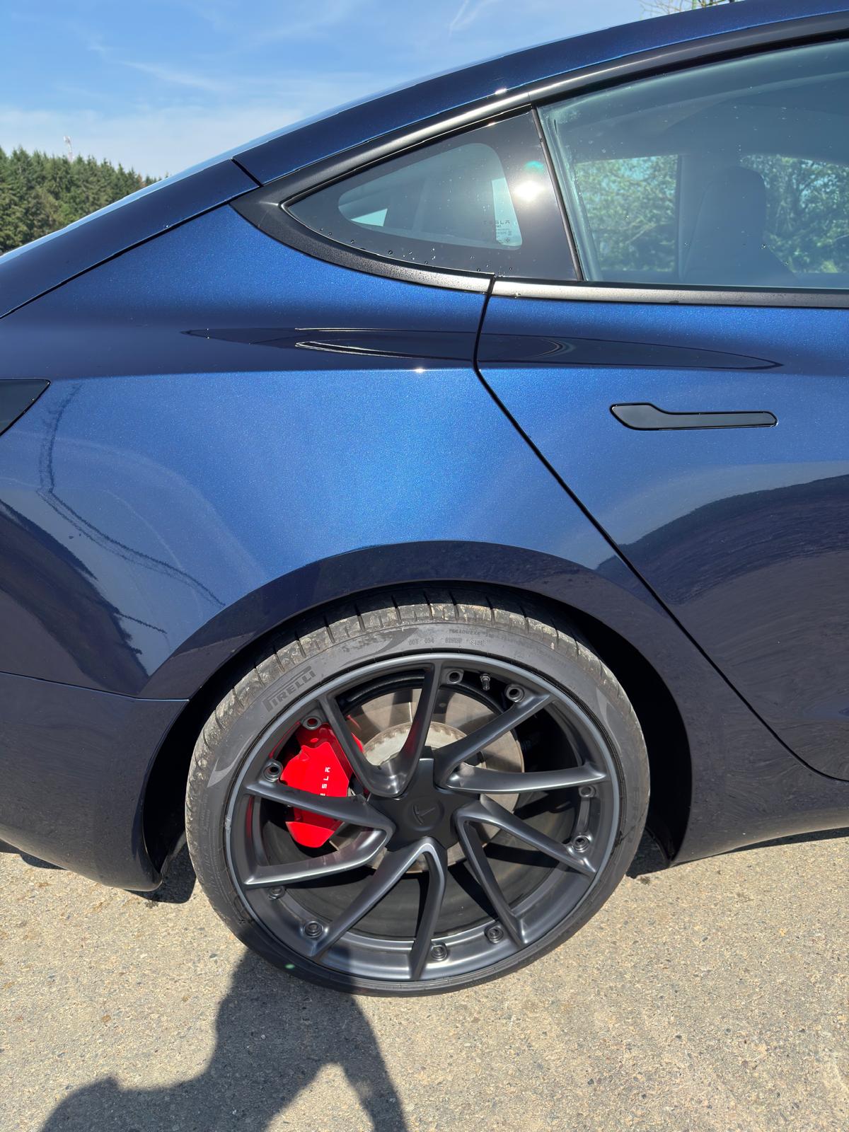 Tesla Model 3 Performance AWD - Image 17