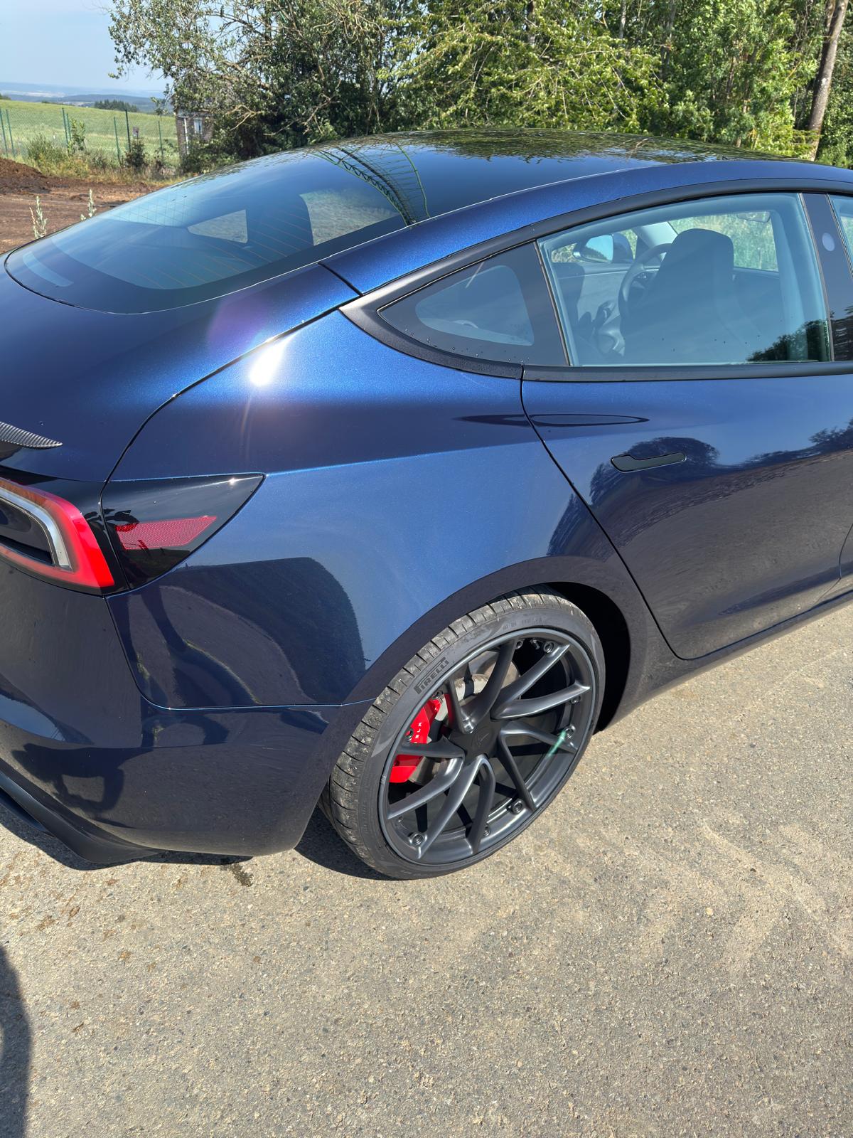 Tesla Model 3 Performance AWD - Image 26