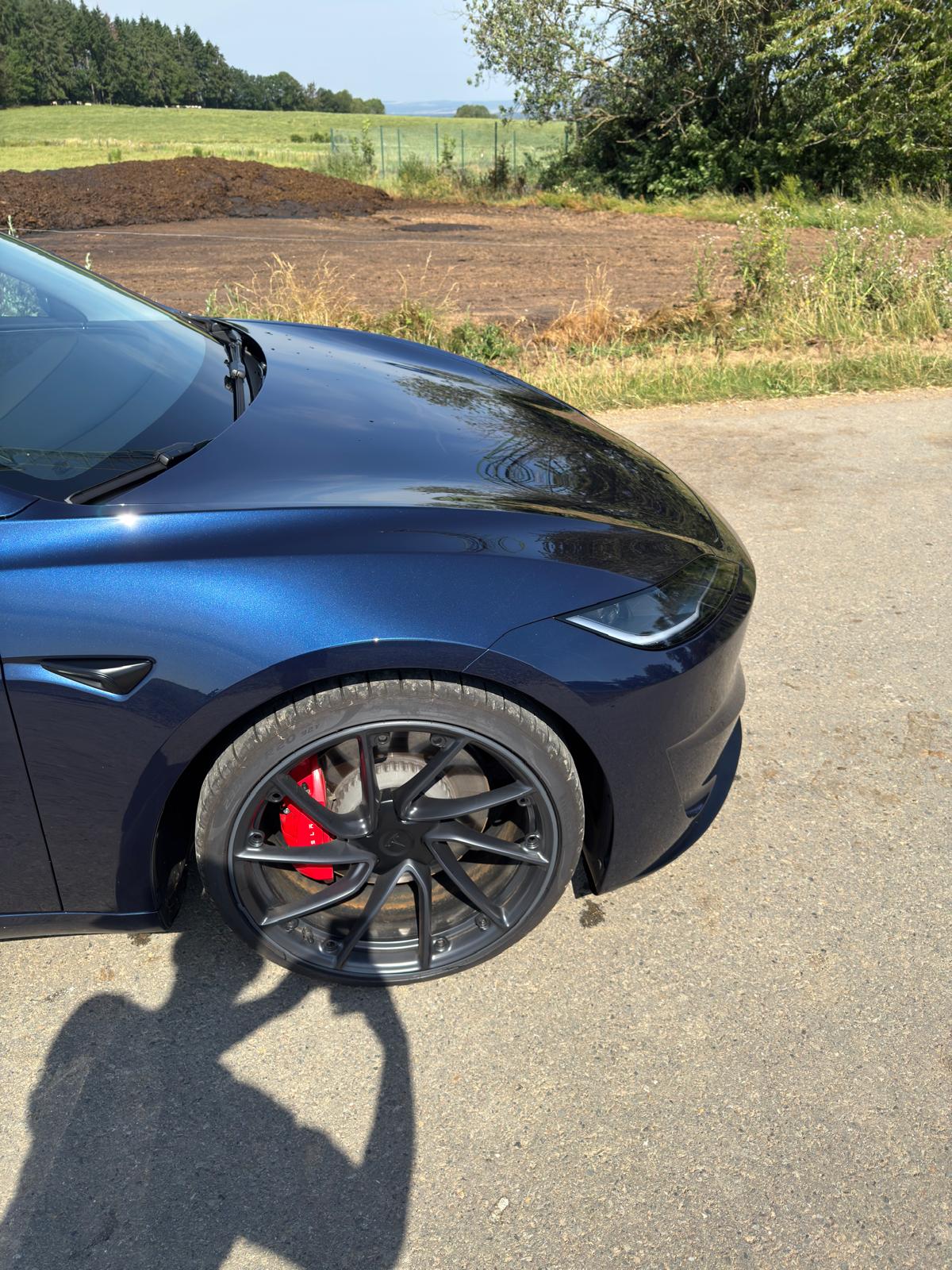 Tesla Model 3 Performance AWD - Image 32