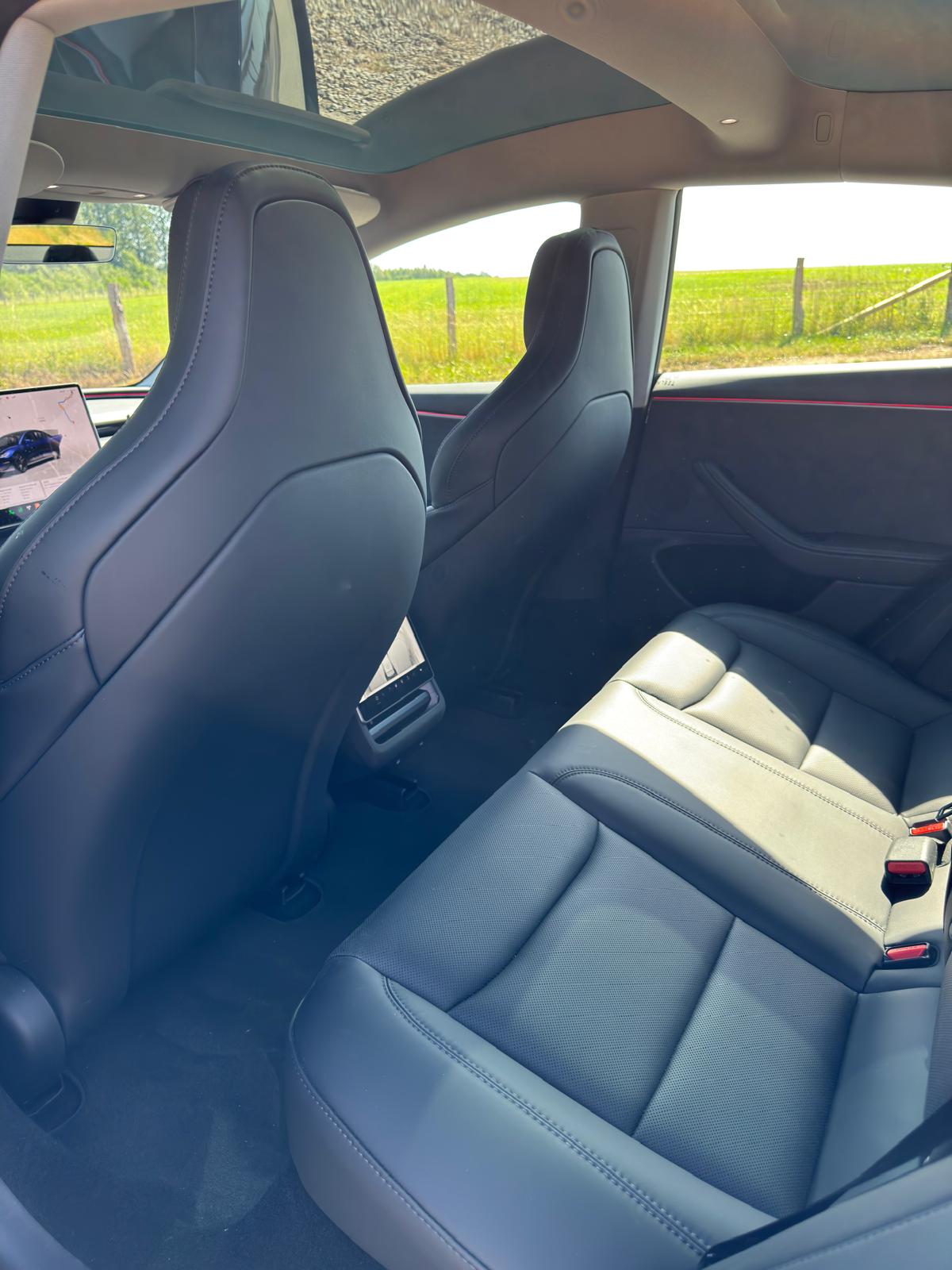 Tesla Model 3 Performance AWD - Image 37