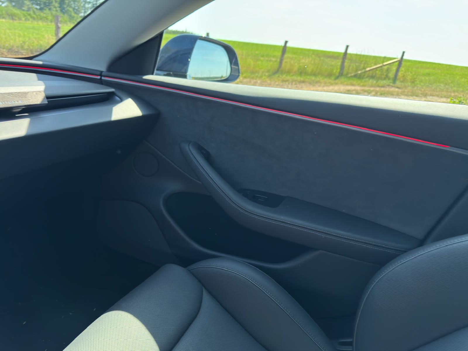 Tesla Model 3 Performance AWD - Image 41