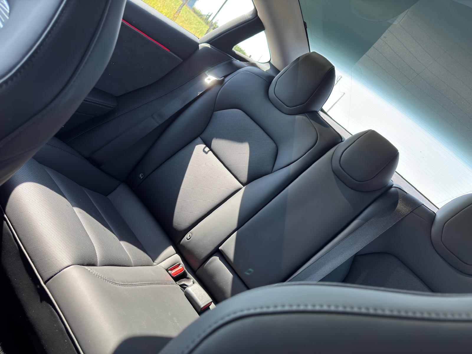 Tesla Model 3 Performance AWD - Image 43