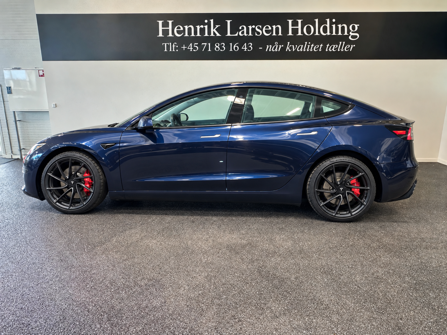 Tesla Model 3 Performance AWD - Image 2
